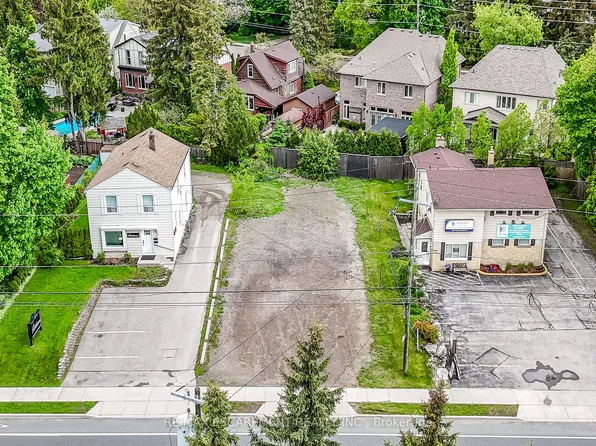 51 Wilson St E, Hamilton, ON L9G 2B3