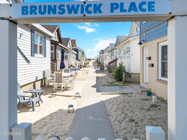 10 Brunswick Place, Point Pleasant Beach, NJ 08742
