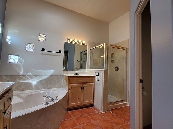 5th image of 6532 Mesa Alegre Ave NW
