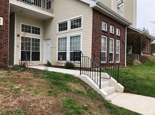 210 Carriage Crossing Ln #210, Middletown, CT 06457