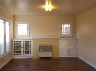 2868 Edgehill Dr, Los Angeles, CA 90018