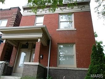 2nd image of 4067 Cleveland Ave