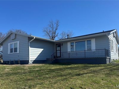 647 Dawson Dr, Paris, MO, 65275