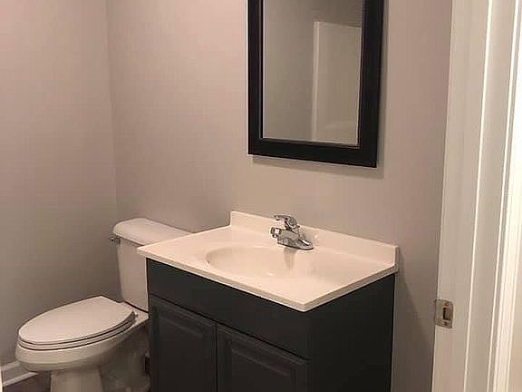 4th image of 435 Shiloh Dr