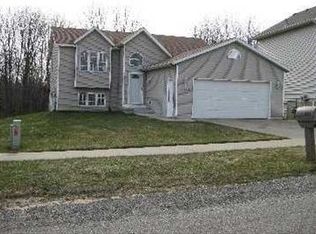 5161 Breezefield Dr SE, Kentwood, MI 49512