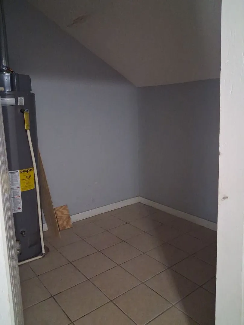 Charming 3 Bedroom Home for Rent in Alexandria — Photo 3