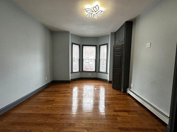 3rd image of 747 Broadway #1
