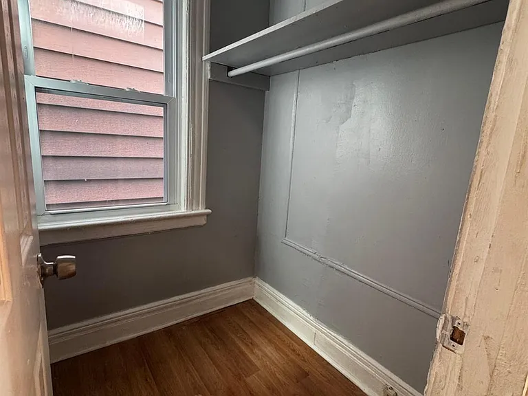 830 S 16th St #3 — Photo 13