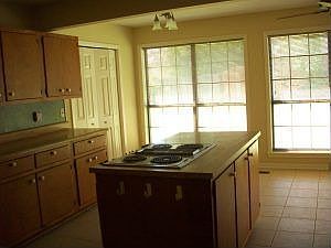 Home for Sale in Tupelo, Mississippi $129,500