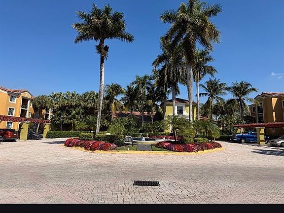 3rd image of 2090 W Preserve Way #206