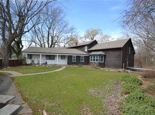1559 Paddy Ln, Macedon, NY 14502