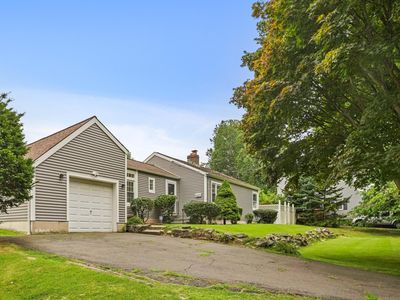 3165 Old Town Road, Bridgeport, CT, 06606