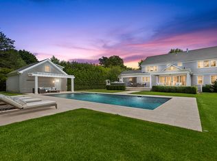 150 Harvest Ln, Southampton, NY 11968