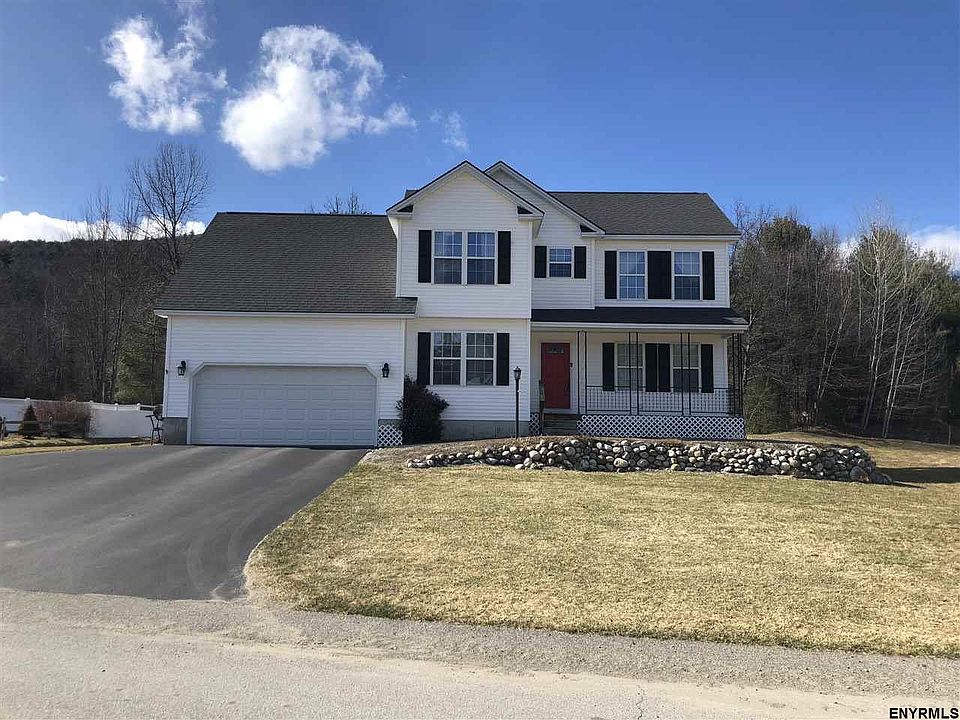 1st image of 22 Western Reserve Trl