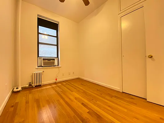 Rented by Oxford Property Group | media 39