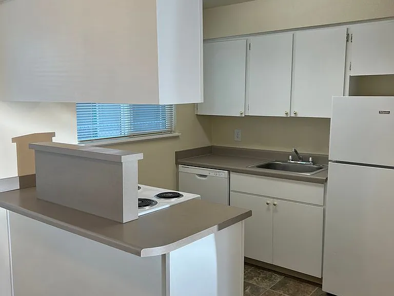 106-Cedar Tree Investments, LLC — Photo 17
