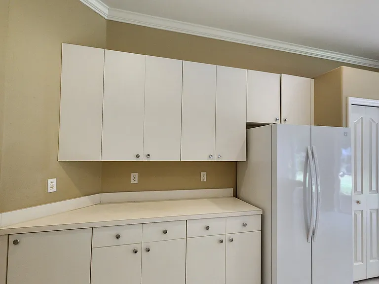 11082 Lakeland Cir — Photo 10