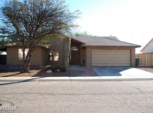 10114 E Domenic Ln, Tucson, AZ 85730