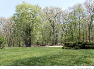 2 Tower Hill Rd, Norwich, CT 06360