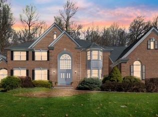 15 Old Church Rd, Warren, NJ 07059