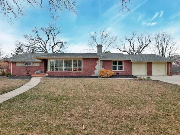 315 Courtleigh St, Wichita, KS 67218