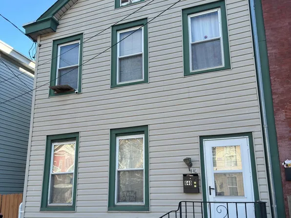 640 Centre St, Trenton, NJ 08611