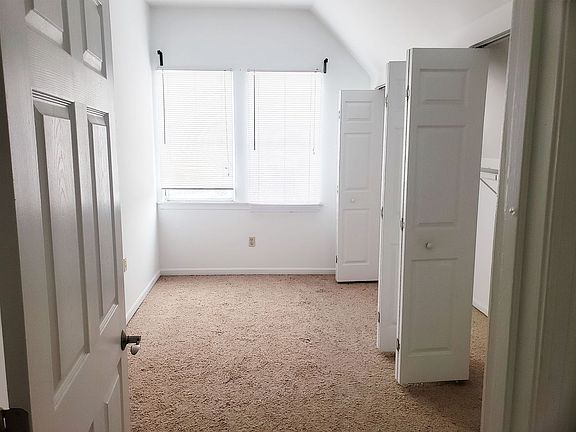 2nd image of 2200 Gilbert Ave #2206-07