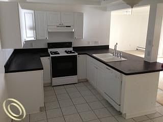 4th image of 4212 Northridge Ct