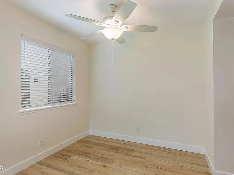 2603 N Yardarm Ave — Photo 4