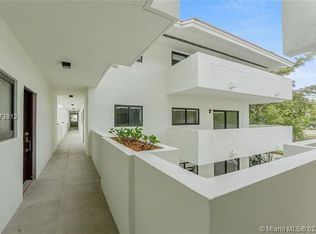 800 S Dixie Hwy APT 301, Coral Gables, FL 33146