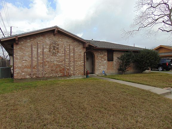2nd image of 5225 Shasta Ln
