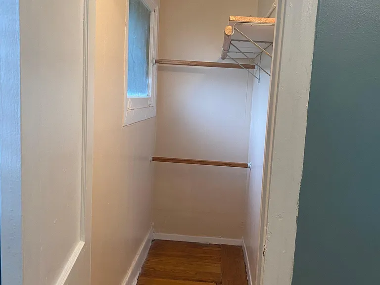 1753 W Catalpa Ave #1 — Photo 6