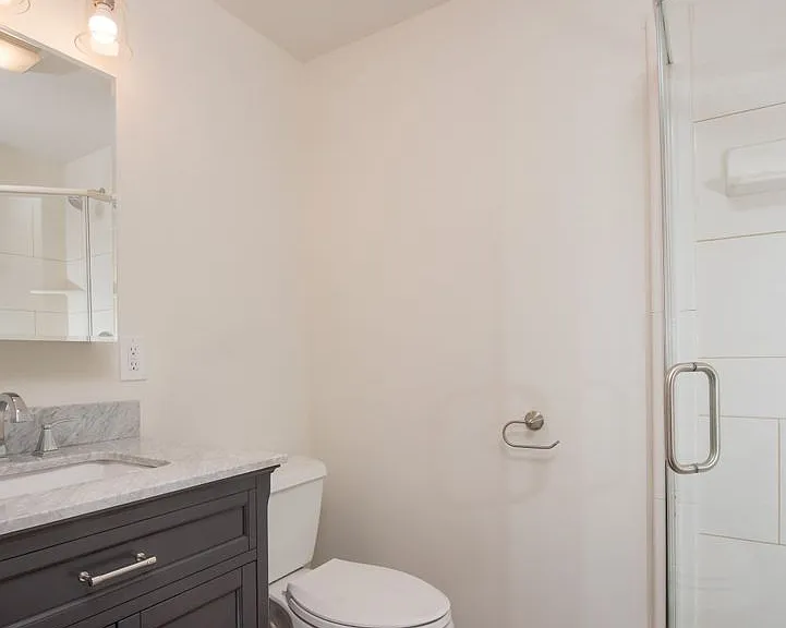 130 Van Dam St — Photo 13