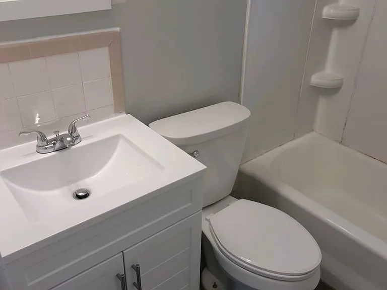 Jameson Townhomes — Photo 32