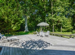 8510 Beech Tree Rd, Bethesda, MD 20817