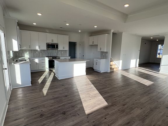 5th image of 302 Strong St Lot 32
