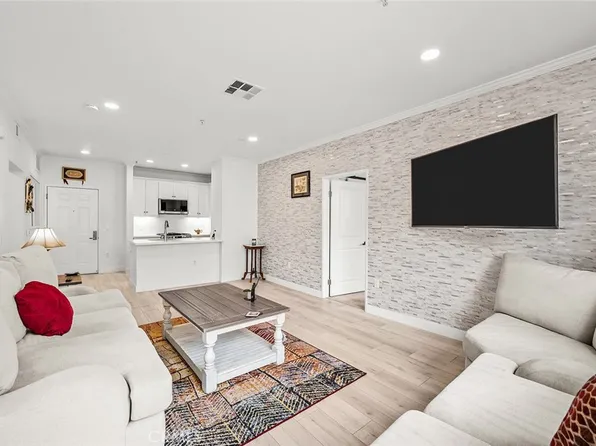 2314 Scholarship, Irvine, CA 92612