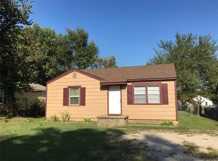 609 N 11th St, Collinsville, OK 74021