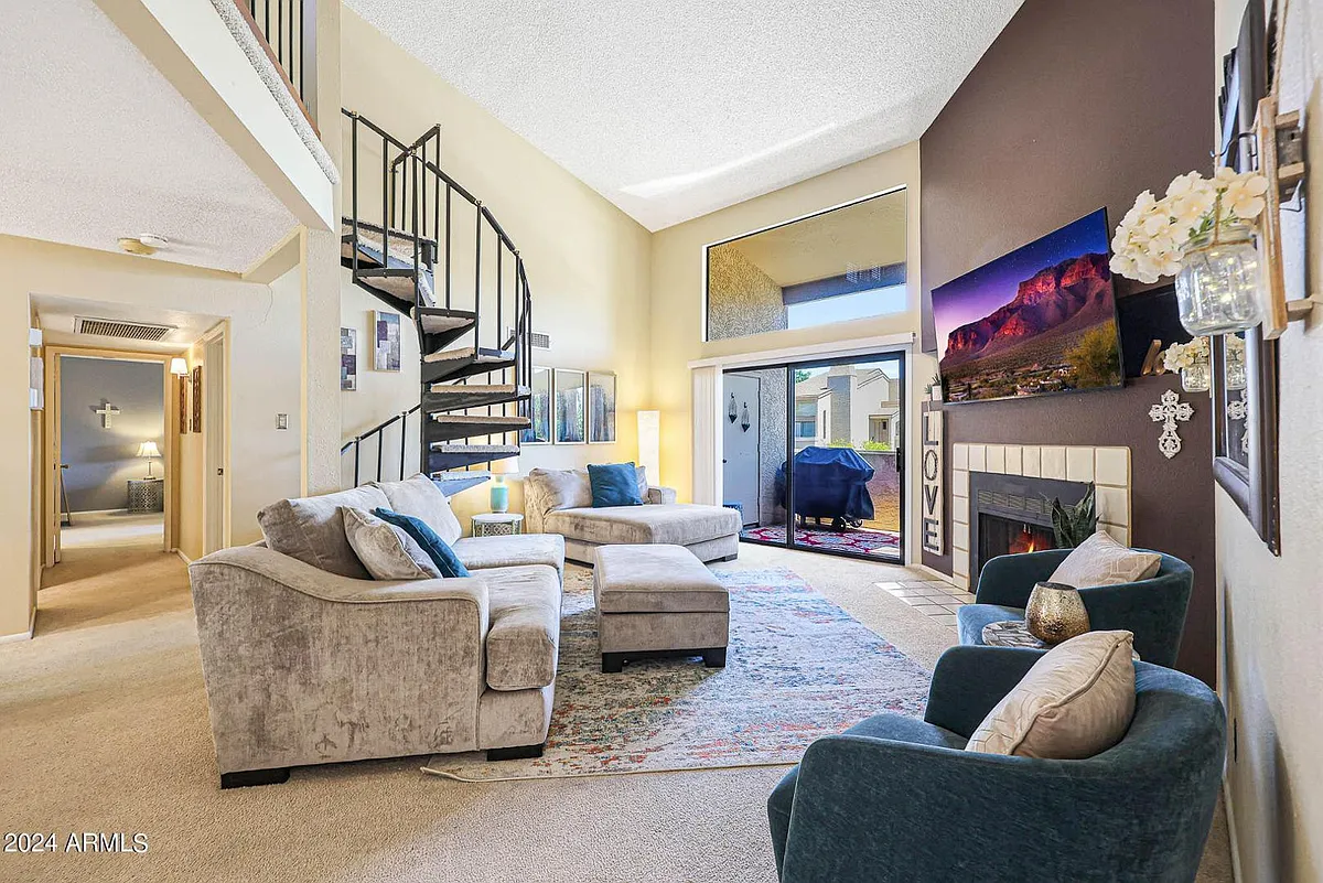 Building Photo - 7950 E Starlight Way #228