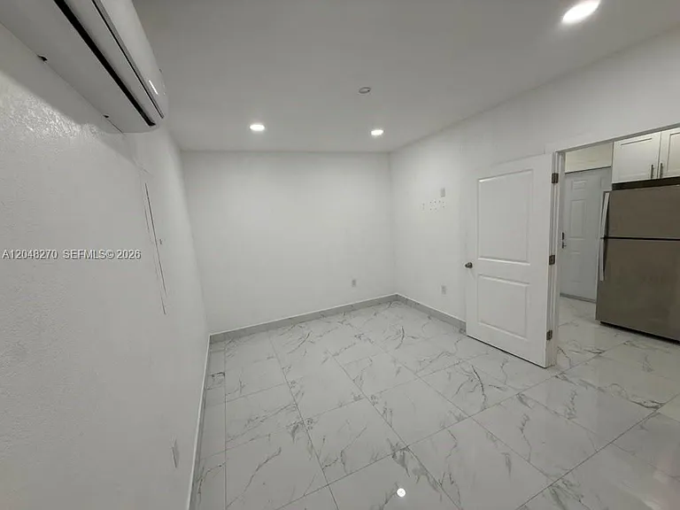 14305 SW 182nd Ter — Photo 35