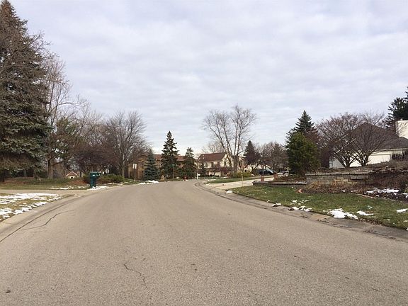 4th image of 4000 Winterset Ln