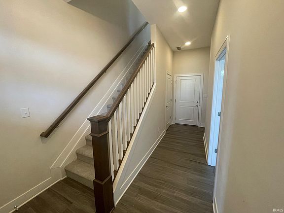 5th image of 149 Parkerwood Ln