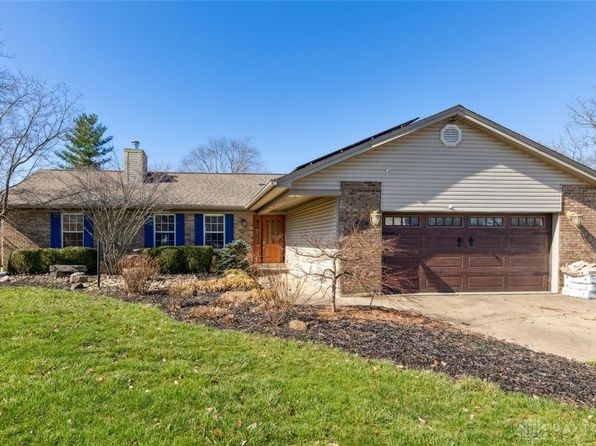 21 W Hatt Swank Rd, Maineville, OH 45039