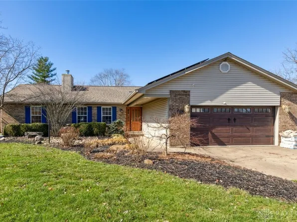 21 W Hatt Swank Rd, Maineville, OH 45039