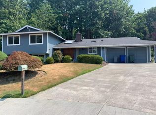 10857 NE 19th Pl, Bellevue, WA 98004