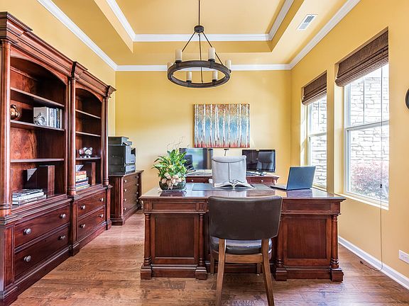 Dining/Living/Office/Flex