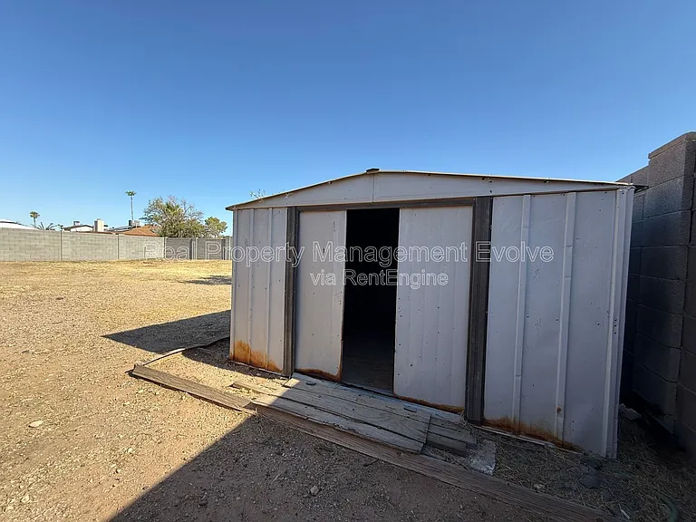 3626 W Angela Dr — Photo 28
