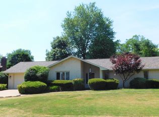 1916 E 35th St, Joplin, MO 64804