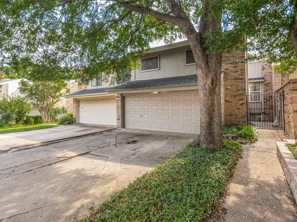 2979 Country Place Cir, Carrollton, TX 75006