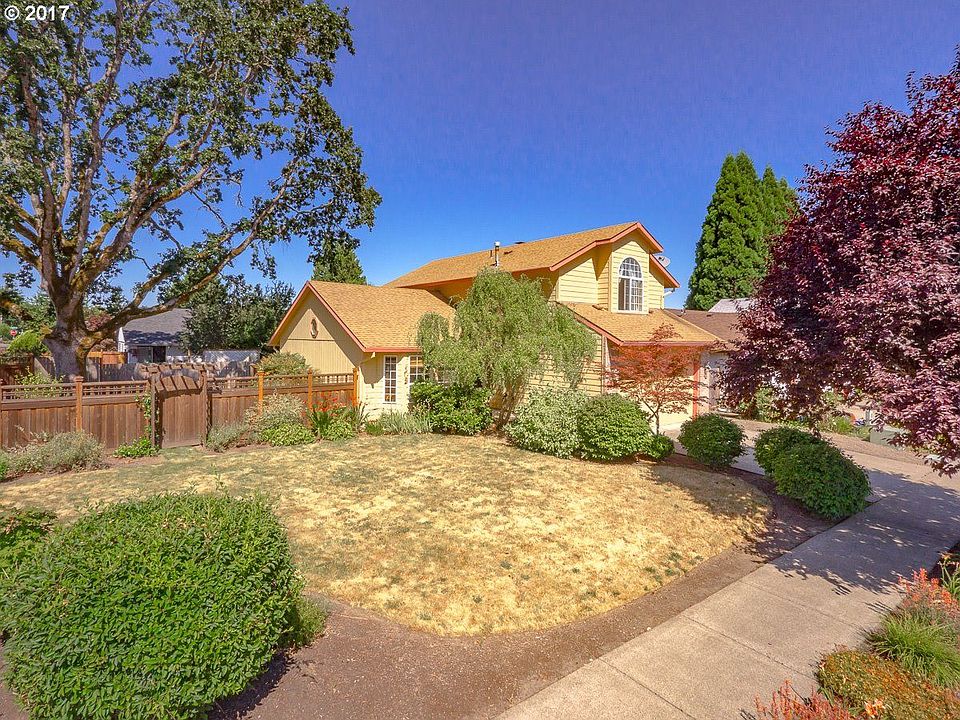 1st image of 1677 SE 60th Ct